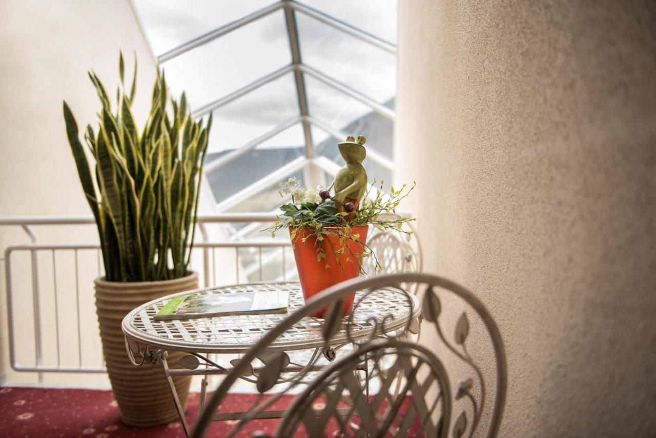 Akzent Hotel Hoehenblick Muehlhausen im Taele エクステリア 写真