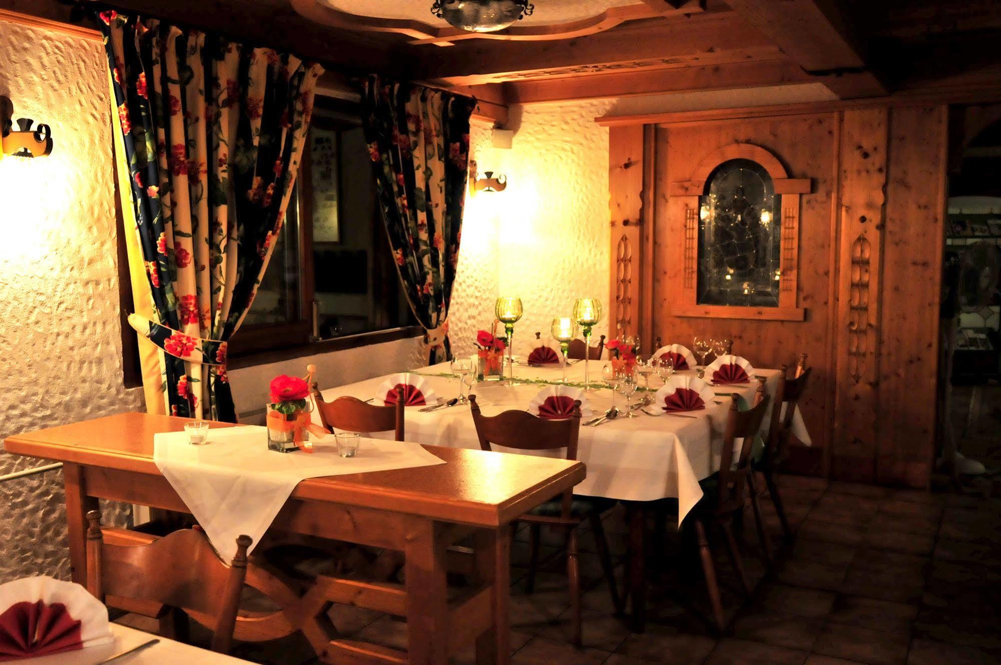 Akzent Hotel Hoehenblick Muehlhausen im Taele エクステリア 写真